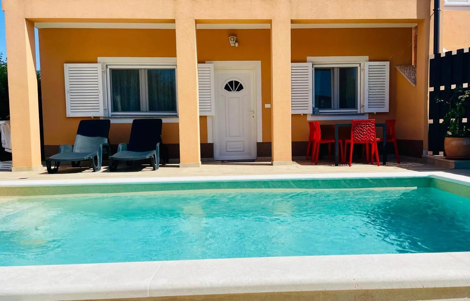 Boutique Apartment With Private Pool For Your Exclusive Use Novigrad Istria